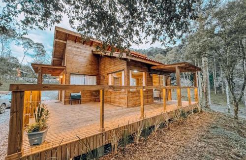 Bom Retiro House | Romantic Cabana with Hot Tub – Perfect for Families!