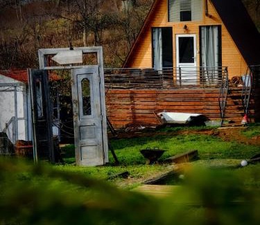 Tasnad Cabin | Inviting Oceanfront Cabana Samira 1 with Pool & Hot Tub