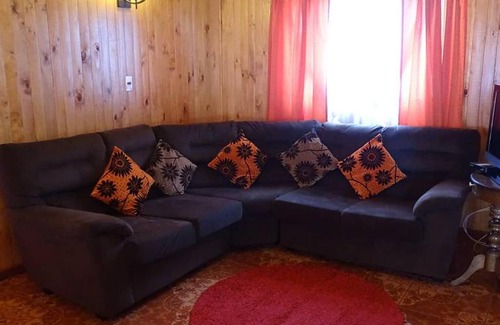 Malalcahuello House | Discover Cabana Santa Matilde: Pet-Friendly Retreat with Kitchen