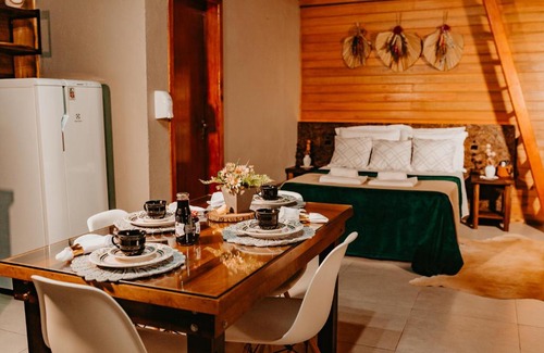 Lauro Muller Cabin | Exceptional Cabana Uccello - Family and Pet Friendly Retreat