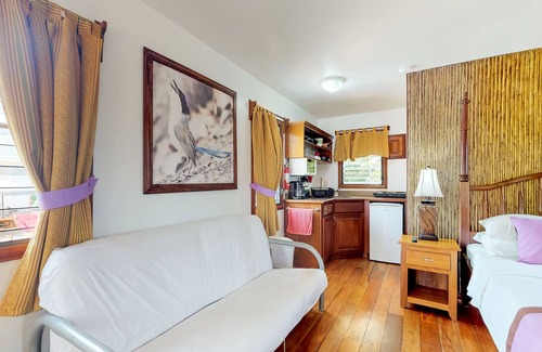 Hopkins Apartment | Cozy Cabana with WiFi, Pool Access & Steps to the Beach