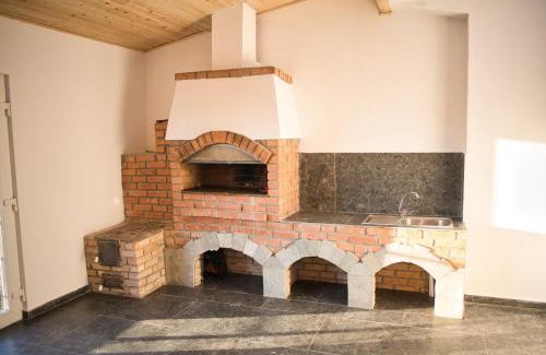 Ranca Villa | Cabana Zabet: Pet-Friendly Retreat with Impressive 9/10 Rating