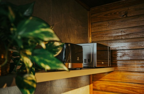 Picada Cafe Hotel | Unforgettable Stays at Cabanas Coffee Huts - 10/10 Rated