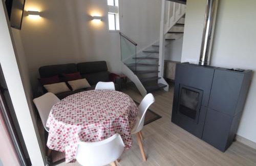 Barreiros House | Oceanfront Cabanas Da Barcela - 4-Star Retreat with Views
