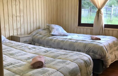Puerto Bertrand Apartment | Family-Friendly Retreat at Cabañas Hielo Sur