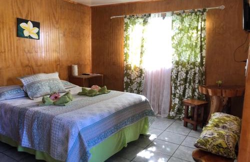 Hanga Roa Cabin | Family-Friendly Retreat at Cabanas Hinariru Nui - Rated 9.1