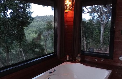 Gramado Ski Chalet | Guest Rated 10/10: Cabanas KUROMATSU with Hot Tub