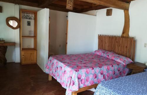 El Azufre Cabin | Pet Friendly Cabañas La Isla Chacahua with Oceanfront Views