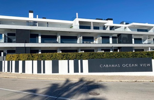 Cabanas Apartment | Ocean View Retreat with Pool & High Guest Ratings 9.5/10