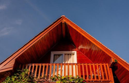 Bento Goncalves Cabin | Guest Rated 10/10: Cabana no Vale dos Vinhedos Awaits