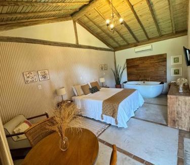 Mogi das Cruzes Cabin | Relax at Cabanas Portal da Serra with Oceanfront Views