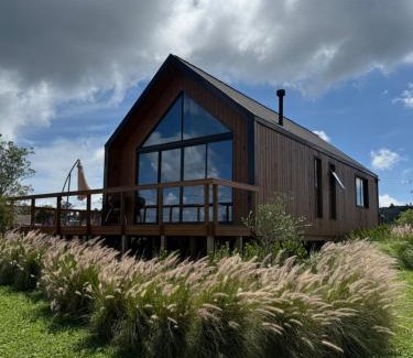 Lapa Ski Chalet | Pet-Friendly Cabana in São Luíz do Puruna - Rated 10/10!
