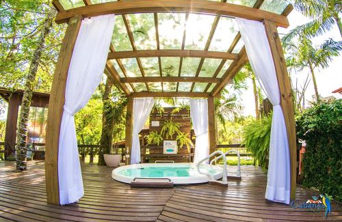 Gravatal Cabin | Pet-Friendly Cabanas Termas Hotel with Ocean View and Spa