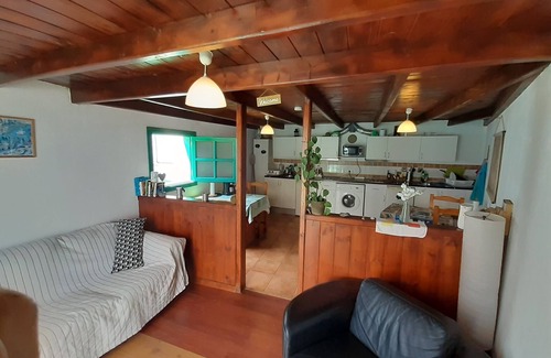 Tinajo House | Exceptional Cabanas Volcan Capellania: Spa & Pet Friendly