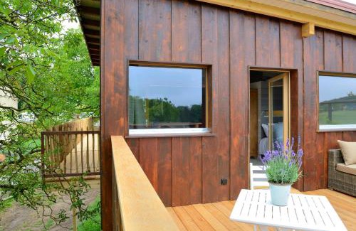 Cremin Bed & Breakfast | Exclusive Treehouse Retreat with Ocean Views & Golf Access