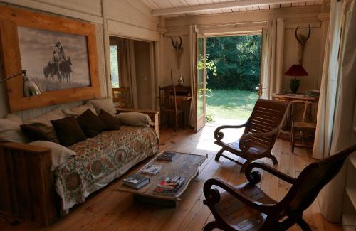 Saint-Etienne-du-Gres House | Cozy Cabane de la Leque: Pet-Friendly Oceanfront Escape