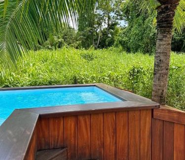 Ducos Apartment | Oceanfront Cabane des Zamoureux - Guest Rated 8.8/10