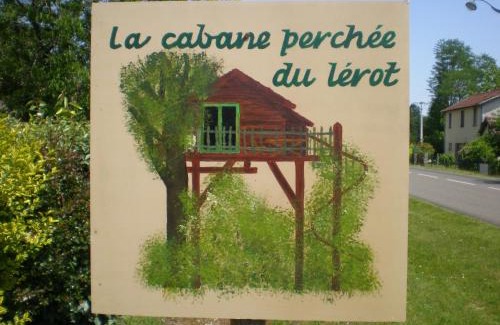 Solferino House | Oceanfront Cabane Perchée with Breakfast & Scenic Views