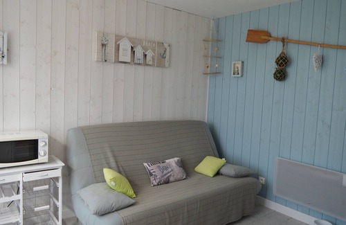 Vandre House | Family-Friendly Cabanes au Bord du lac à Vandré - 10/10 Rating