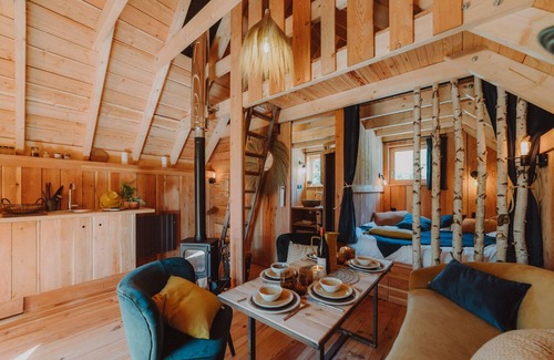 Gap House | Discover Cabanes du Dauphiné - Guest Rated 9.8, Pet Friendly