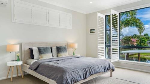 Bogangar House | Beachfront Cabarita Reef House with Pool and Family-Friendly Fun
