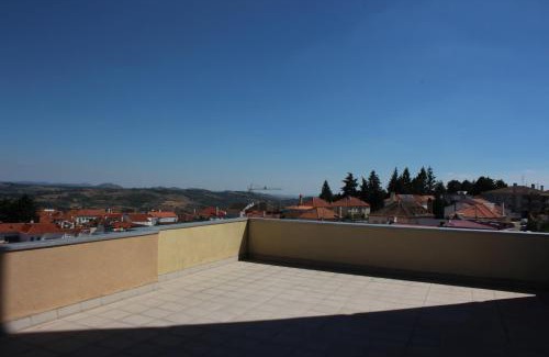 Guarda Apartment | Prime Stay at Cabeço das Fráguas - City Center Apartment