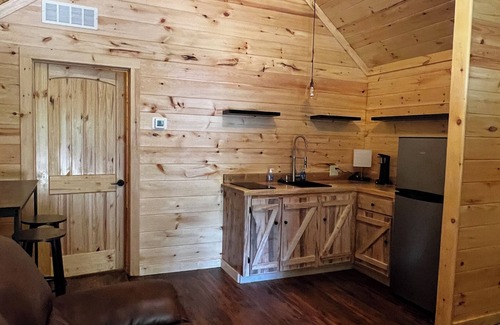 Thurmond Cabin | Discover Cabernet Cabin: Renovated Retreat with Ocean Views