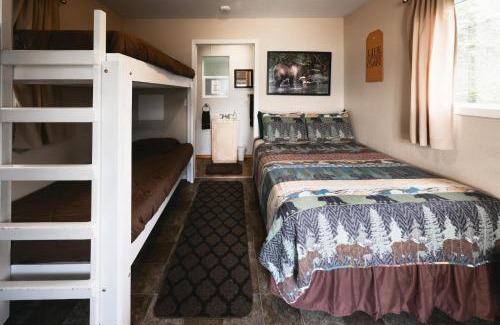 Haines House | Relax at Cabin 1 Lynn View Lodge with Private Beach Access