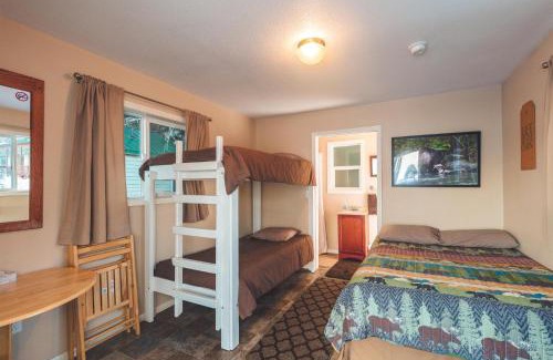 Haines House | Relax at Cabin 1 Lynn View Lodge with Private Beach Access