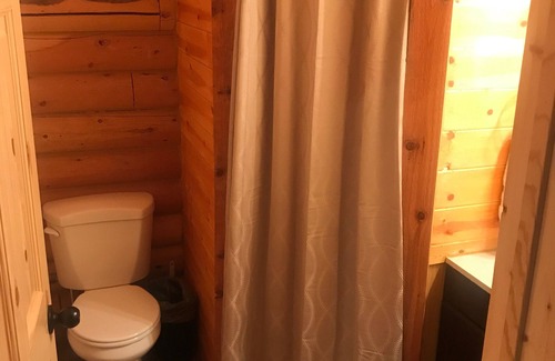 Sweetwater House | Pet-Friendly Cabin 1 with Kitchen Amenities Awaits You