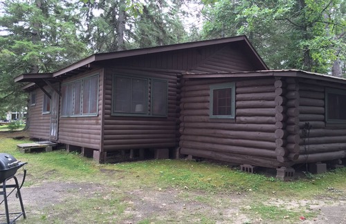 Deer River Cabin | Tranquil Cabin #1 (Whitetail) with Breathtaking Lake Views