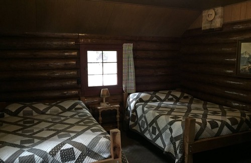 Deer River Cabin | Tranquil Cabin #1 (Whitetail) with Breathtaking Lake Views