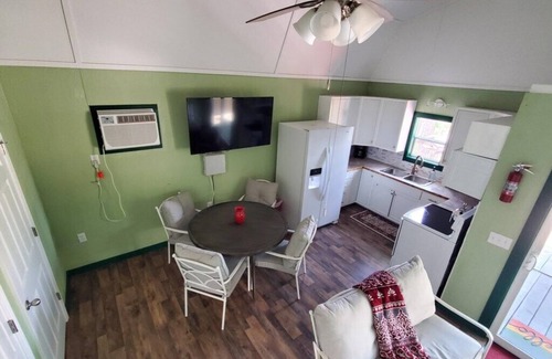 Mid America Cabin | Unforgettable Views at Cabin #14 by the Lake