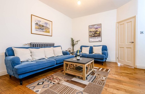 Austwick Cottage | Cabin ∙ 2 bedrooms ∙ 4 guests