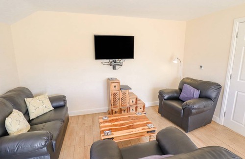 Alford Cottage | Cozy 2-Bedroom Cottage near Nature - Guest Rated 10/10