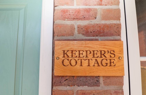 Newton on Derwent Cottage | Cozy 105 m² Cottage with Kitchen & Family Amenities