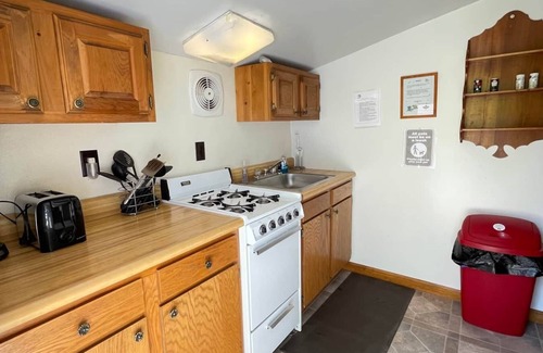 Brier Hill Cabin | Relaxing Cabin 2 with Private Dock and Scenic Views