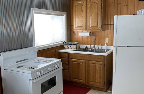 Ojibwa Cabin | Waterfront Retreat: 2 Bedroom Cabin with Pool & Ocean Views