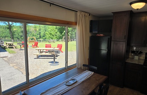Lake Ann Cabin | Relax in Cabin #3 at Sleeping Bear Resort with Ocean View