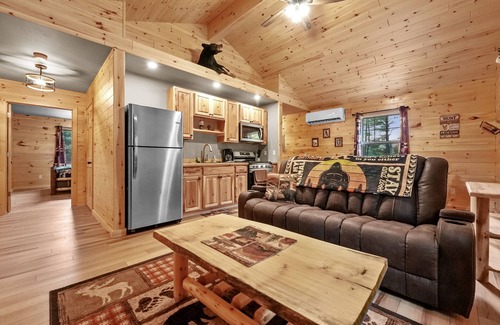 Atlanta Cabin | Accessible Cabin #4 at Northern Comfort: Pet & Child Friendly