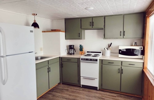 Nevis Resort | Cabin 5 | Heartland: Enjoy Breakfast with High Ratings