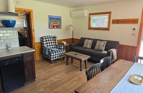 Lake Ann Cabin | Tranquil Cabin #5 at Sleeping Bear Resort with Ocean View