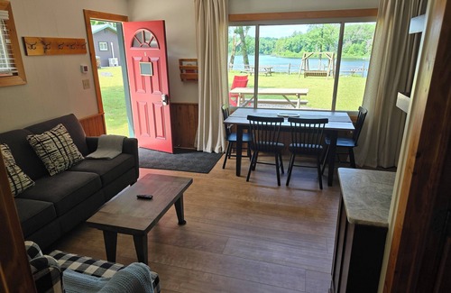Lake Ann Cabin | Tranquil Cabin #5 at Sleeping Bear Resort with Ocean View