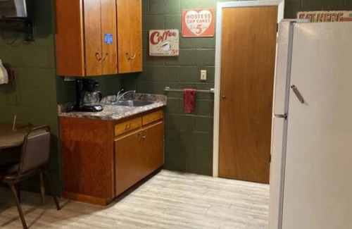 Burnet Cabin | Cozy Cabin 7 - Pet-Friendly Retreat by the Lodge