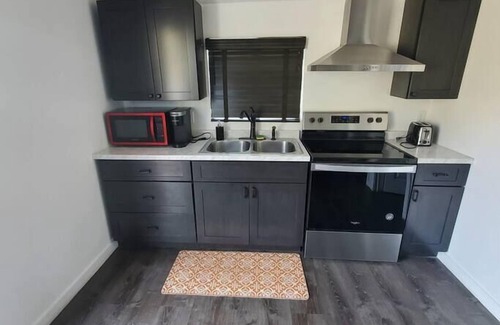 Coulee City House | Cozy Cabin at Blue Lake: Pet Friendly & Fully Equipped