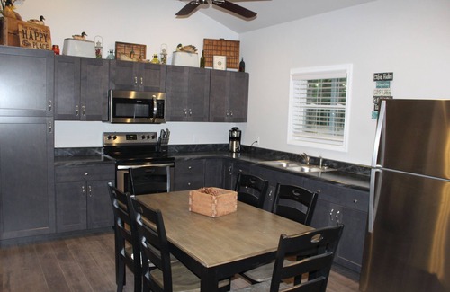 Saint Patrick Cabin | Explore the Cabin at Oak Hollow Campground: Pet-Friendly Retreat