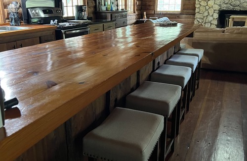 Panacea Cabin | Idyllic Log Cabin by the Bay with Oceanfront Views