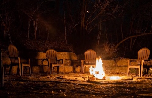 Oneida Cabin | Nature Retreat: Cozy Cabin with Trails, Fishing & Creek Access