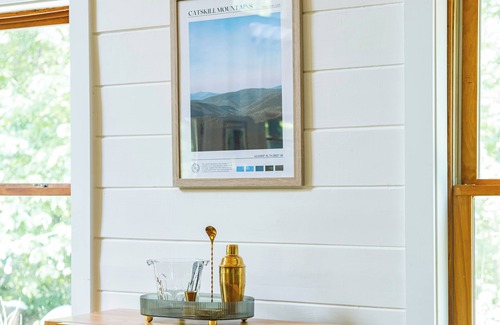 Kerhonkson Cabin | Cozy Cabin Retreat with Creek, Firepit & Family-Friendly Perks