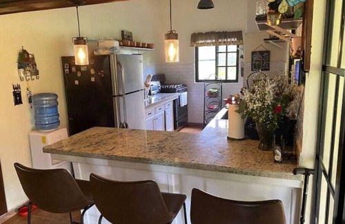 Constanza Cabin | Tranquil Cabin Diromio: Breathtaking Mountain Views Await